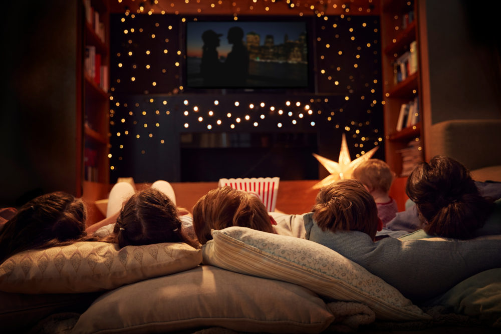 family-streaming-e1573500009492.jpg