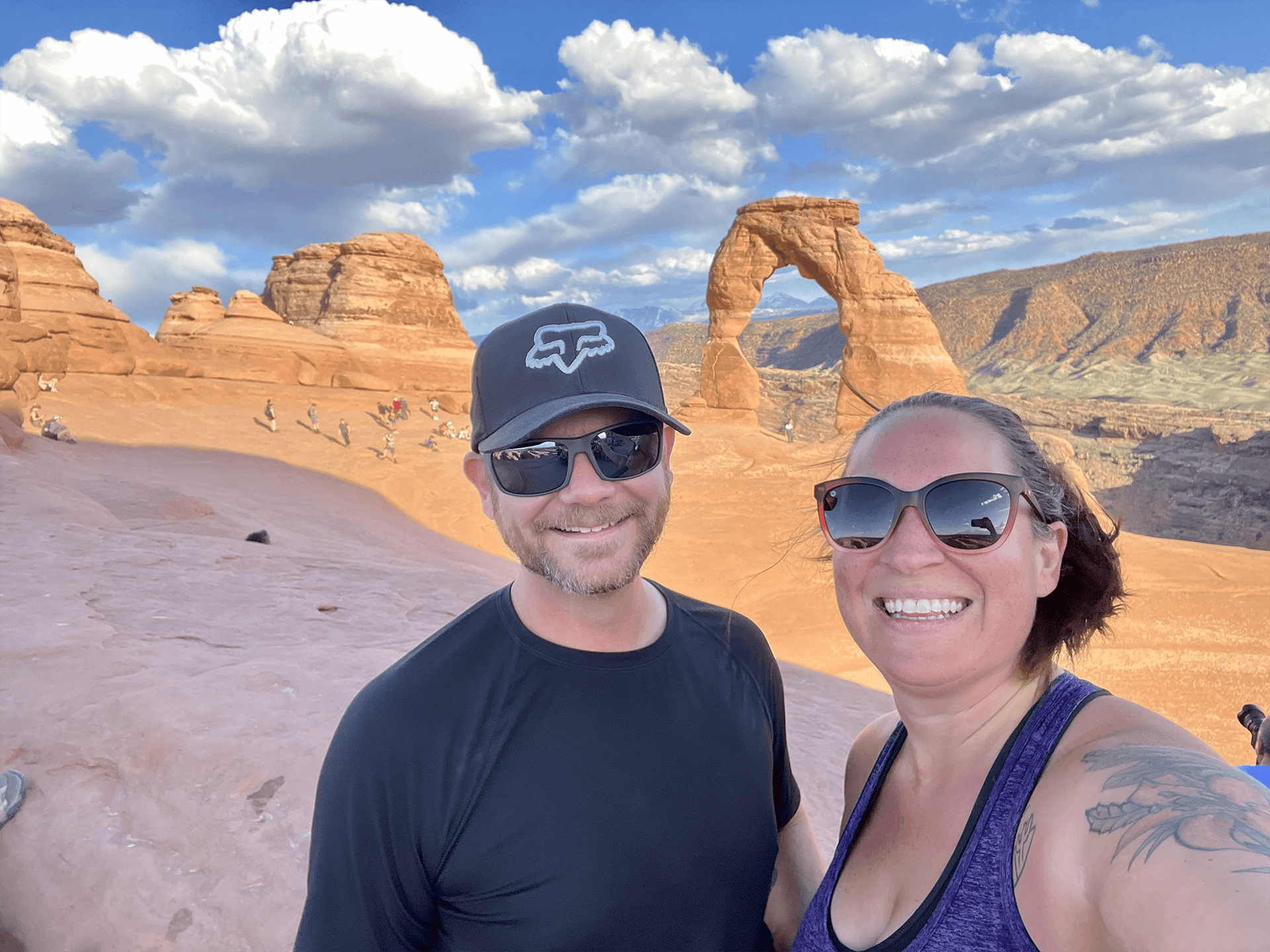 Andy-Lezlie-Arches-1-copy.png