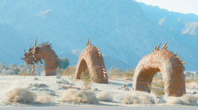 GiantMetalSculptures3.png