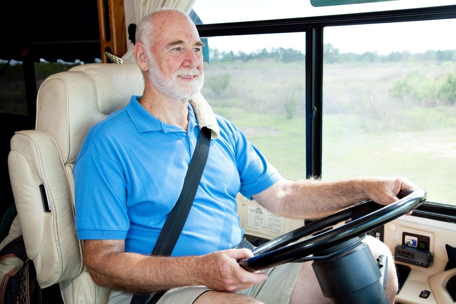 Driving-RV-License-Requirements.jpg