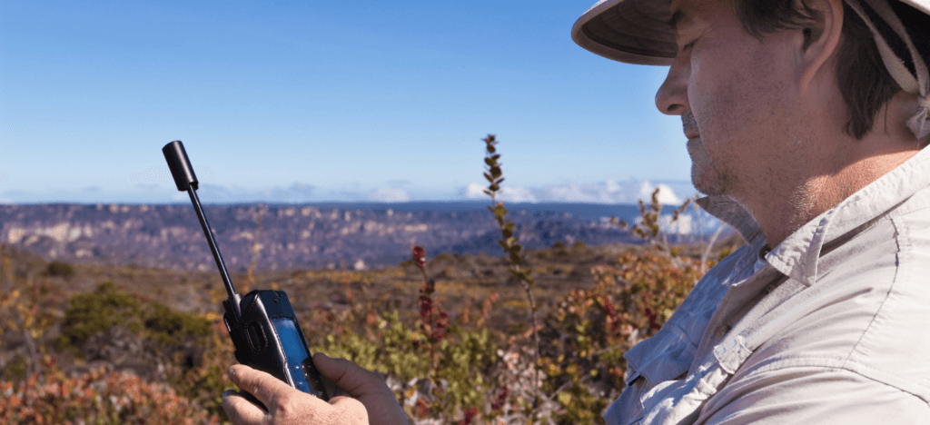 satellite-phone-1024x468 (3).png