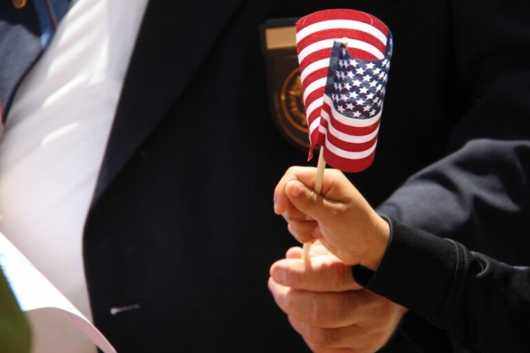 How to Properly Observe Memorial Day with Kids