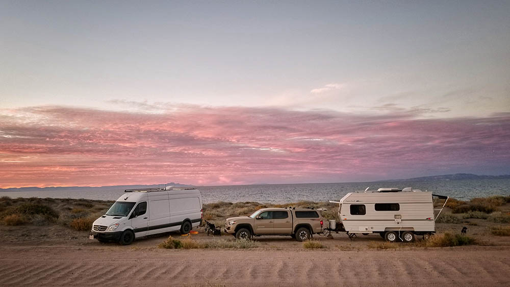 La-Paz-Beach-Camping-20190227_182940-01-sm.jpg