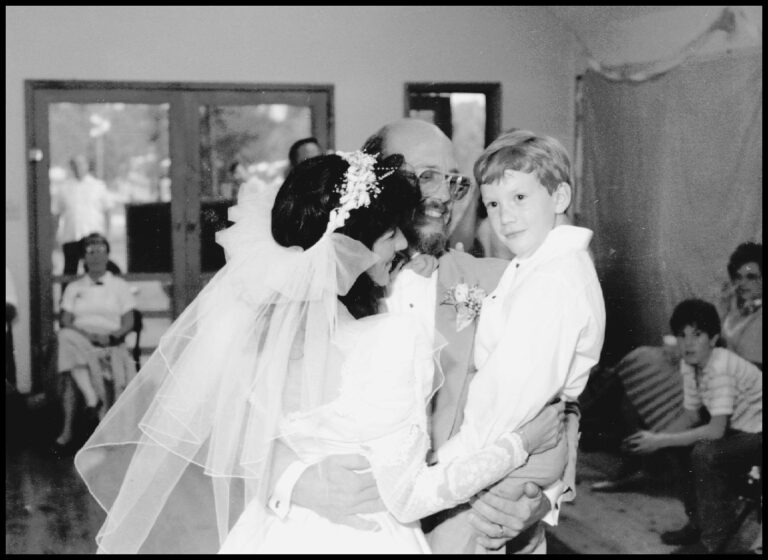 Cathie-Bud-Greg-wedding-768x560.jpg