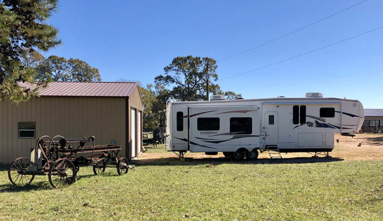 escapeesblog.rohrer5.ranchdocking-768x444.jpg