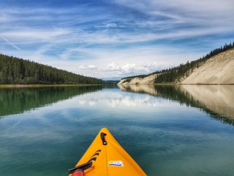 6-Kayaking-on-the-Yukon-River-in-Whitehorse-e1567876537874-768x576.jpeg