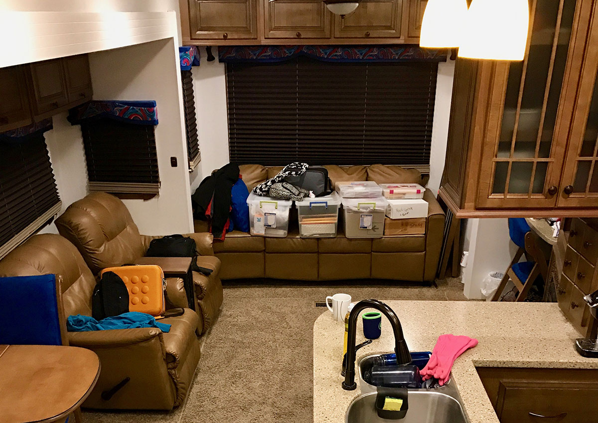 RV-workspace-before-remodel-late-2016.jpg