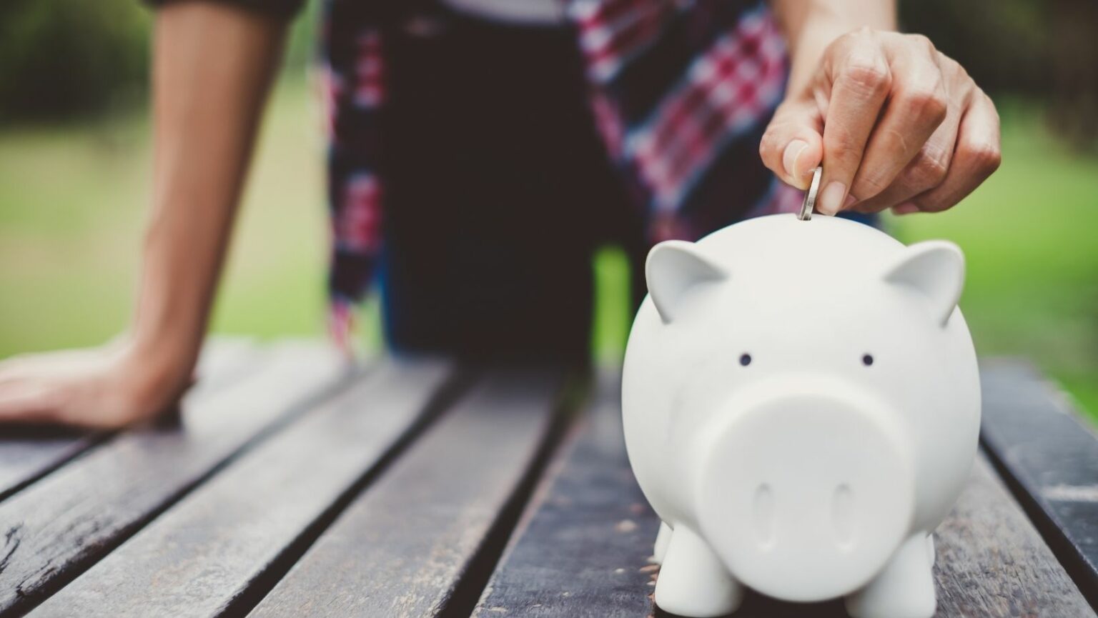 Saving-Money-with-Membership-1536x865.jpg