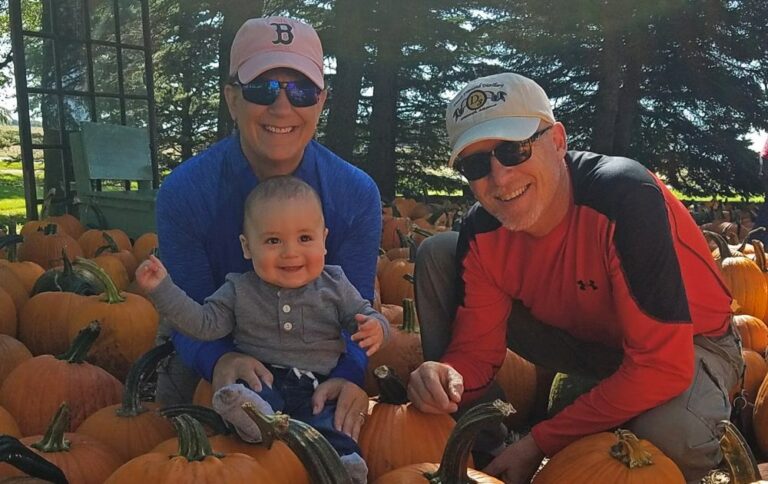 AOL-Grandparenting-Pumpkin-Patch-4-crop-768x484.jpg